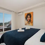 Penthouse With Sea Views In Nueva Andalucia