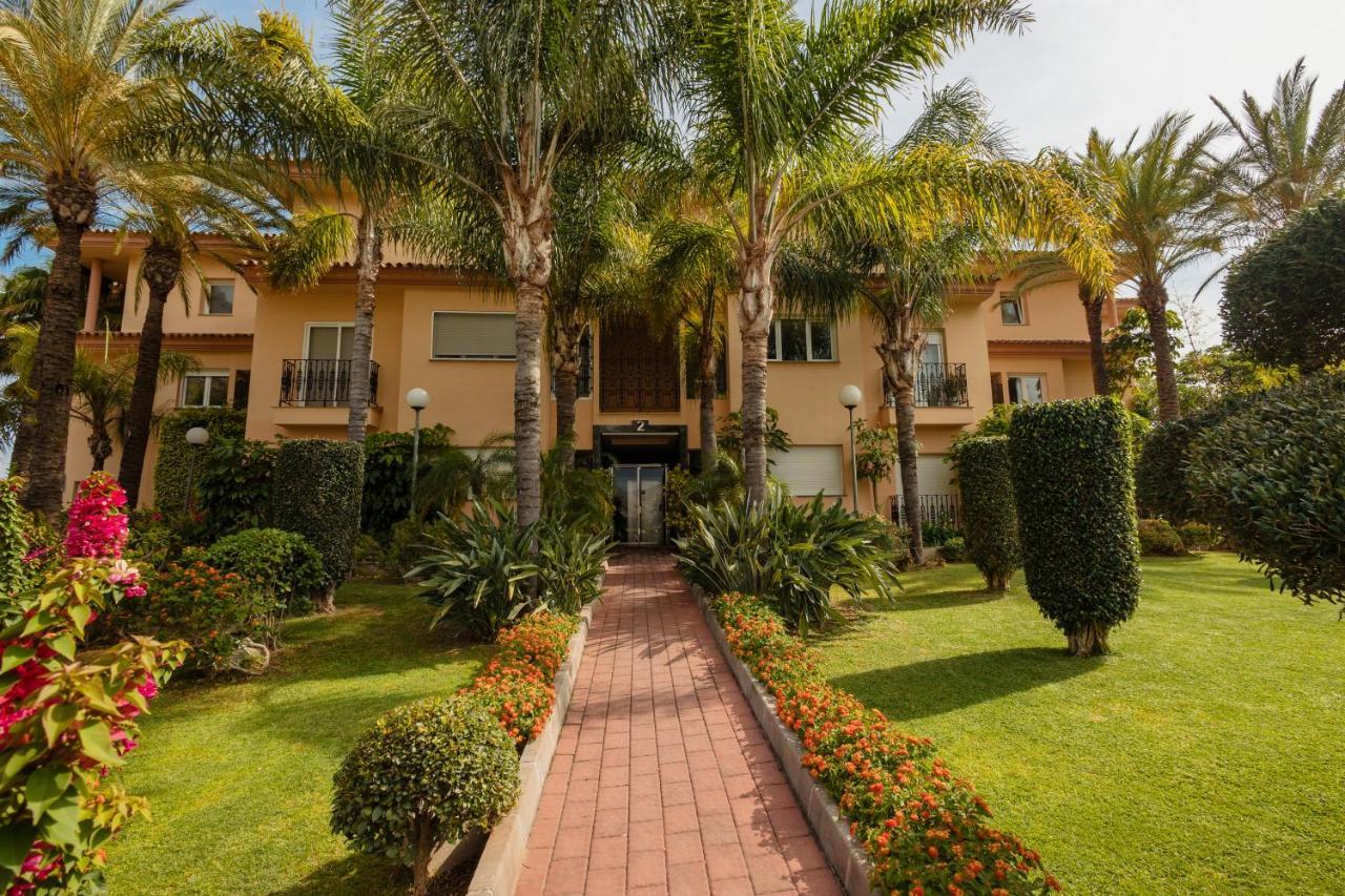 Penthouse With Sea Views In Nueva Andalucia Apartment Marbella