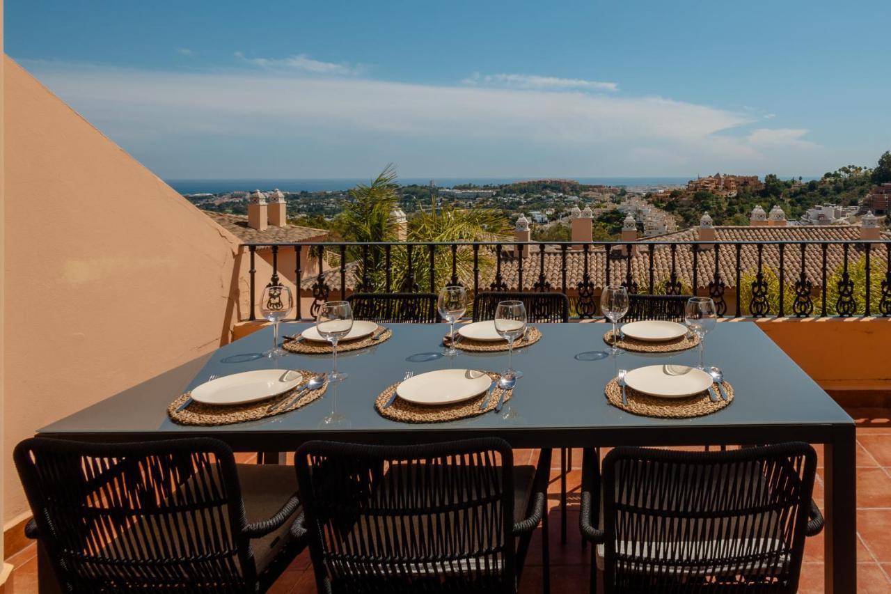 Penthouse With Sea Views In Nueva Andalucia Apartment Marbella
