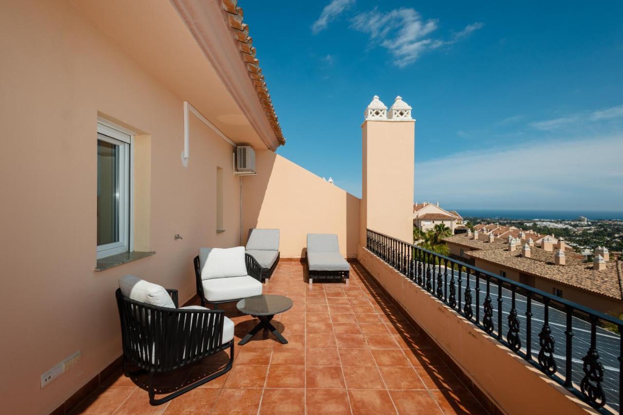 Apartamento Penthouse With Sea Views In Nueva Andalucia *
