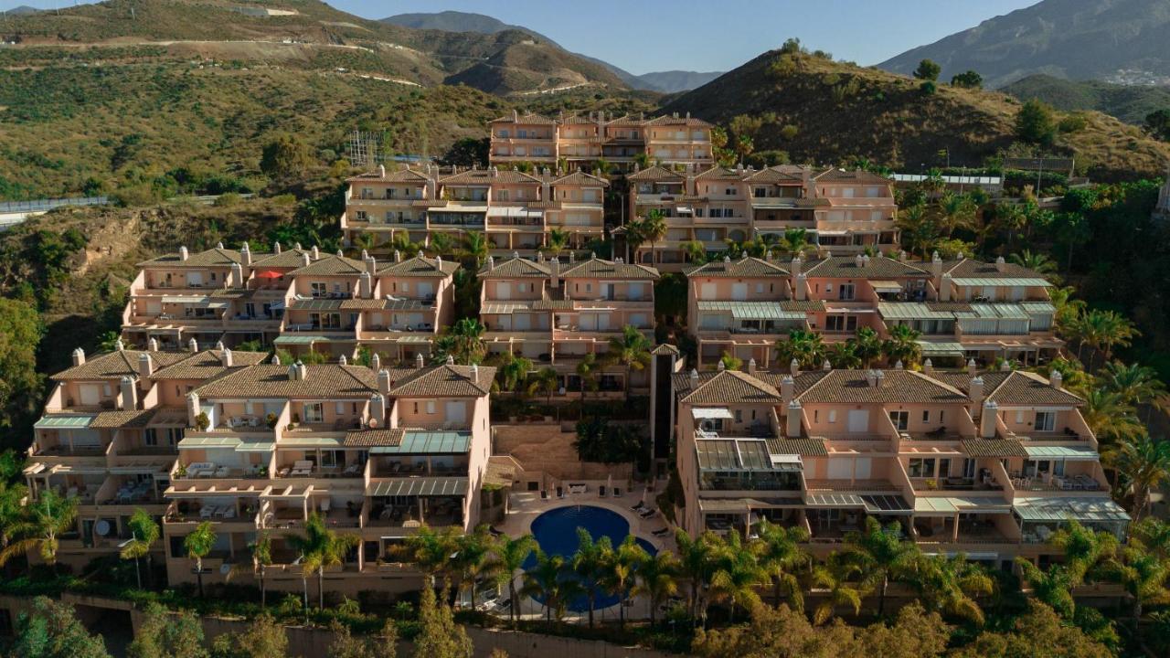 Apartamento Penthouse With Sea Views In Nueva Andalucia